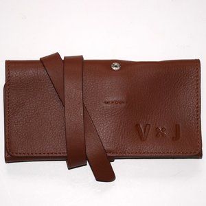 ROYCE New York V x J Brown Leather Tech Accessory Cord Organizer Roll